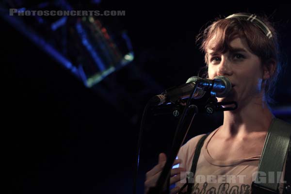 RAYMONDE HOWARD - 2010-07-13 - PARIS - L'International - 